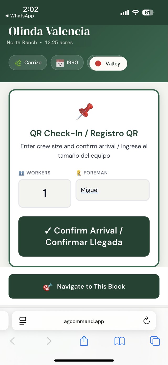 AgCommand QR check-in screen confirming crew arrival, in English and Spanish